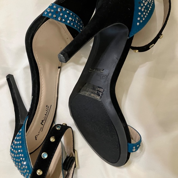 Shoes - Picture 3 of 3